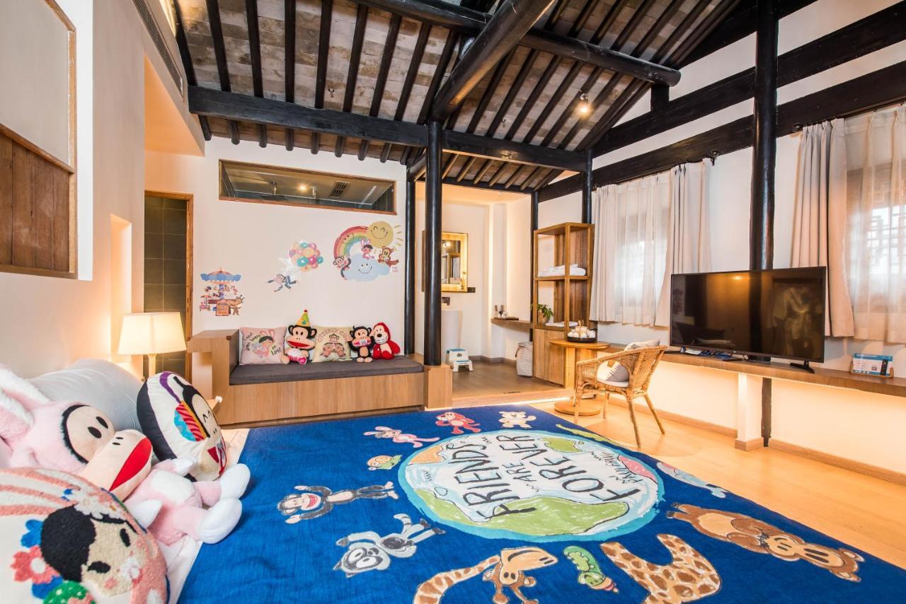 Floral Hotel - Royal Garden Suzhou Сучжоу Екстер'єр фото
